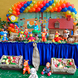 Decoração para festa infantil com tema Cocoricó