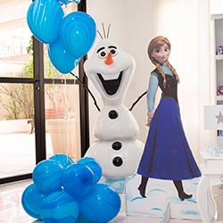 Decoração para festa infantil com tema Frozen