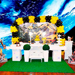 Decoração para festa infantil com tema Transformers