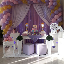 Decoração para festa infantil com tema Unicórnio