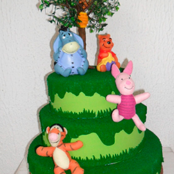 Decoração para festa infantil com tema Ursinho Pooh