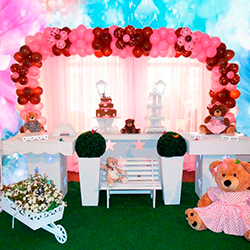 Aluguel de Decoração de Festa Infantil tema Ursinho Rosa e Marrom