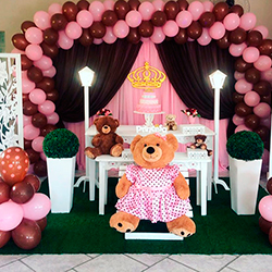 Decoração para festa infantil com tema Ursinho Rosa e Marrom