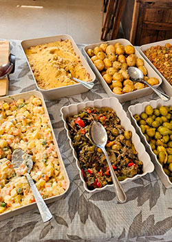 Mesa de acompanhamentos clássicos